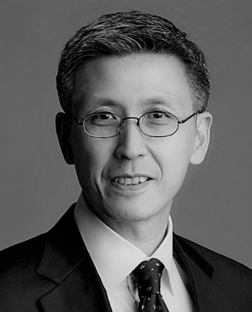 Portrait of Alvin S C Cheng